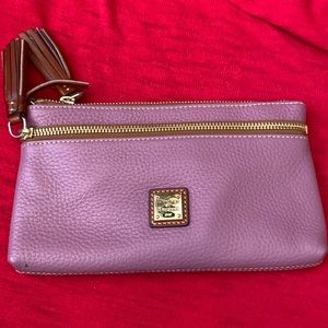 Dooney & Bourke clutch
